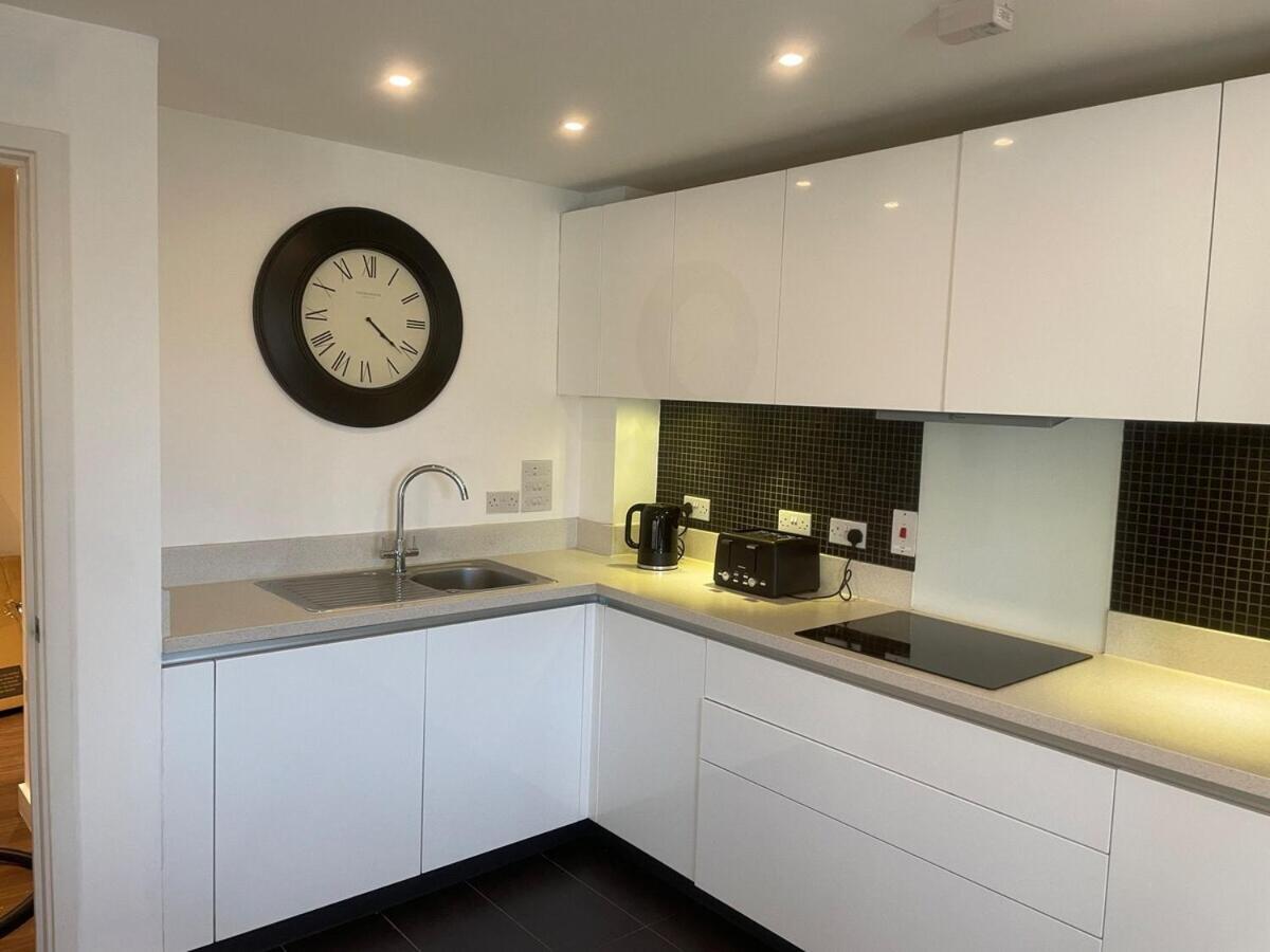 Superior Cambridge 2 Bed Apartment Inc King Bed Trumpington エクステリア 写真
